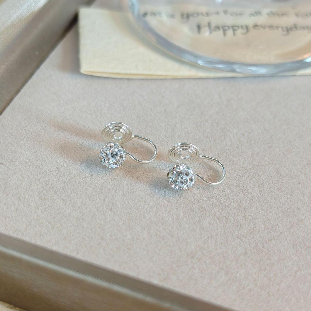 Pearl Mosquito Coil Disc Ear Clips: No-Pierce, Elegant French-Style Earrings for Women