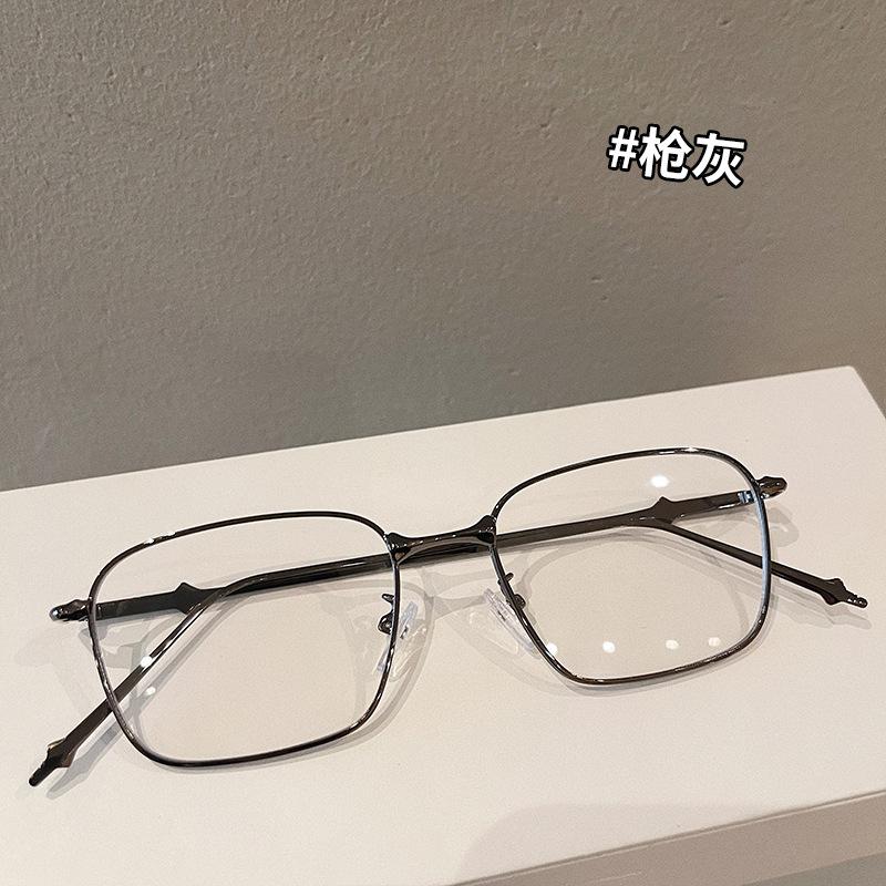 New Style Sunglasses For Men Korean Stylish Square Shape Alloy Frame Sun Glasses Women Campus Style Girls Glass