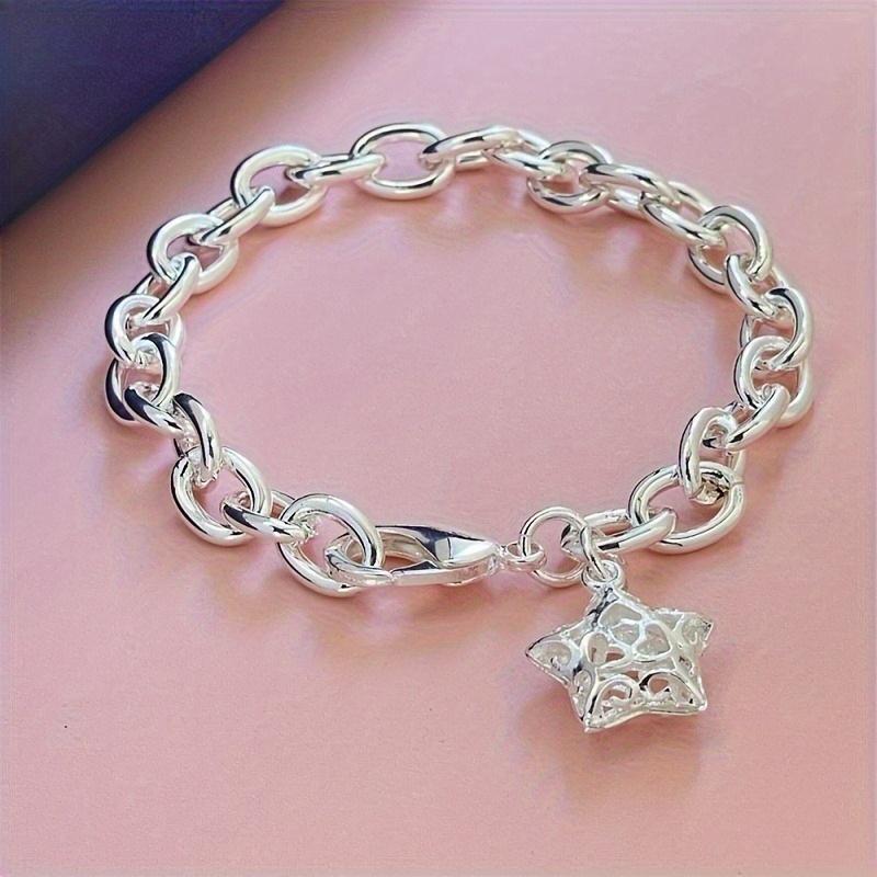 Simple and Fashionable Patterned Hollow Star Bracelet, Versatile Accessory for All Seasons, Suitable for All Occasions, A Thoughtful Gift for Women