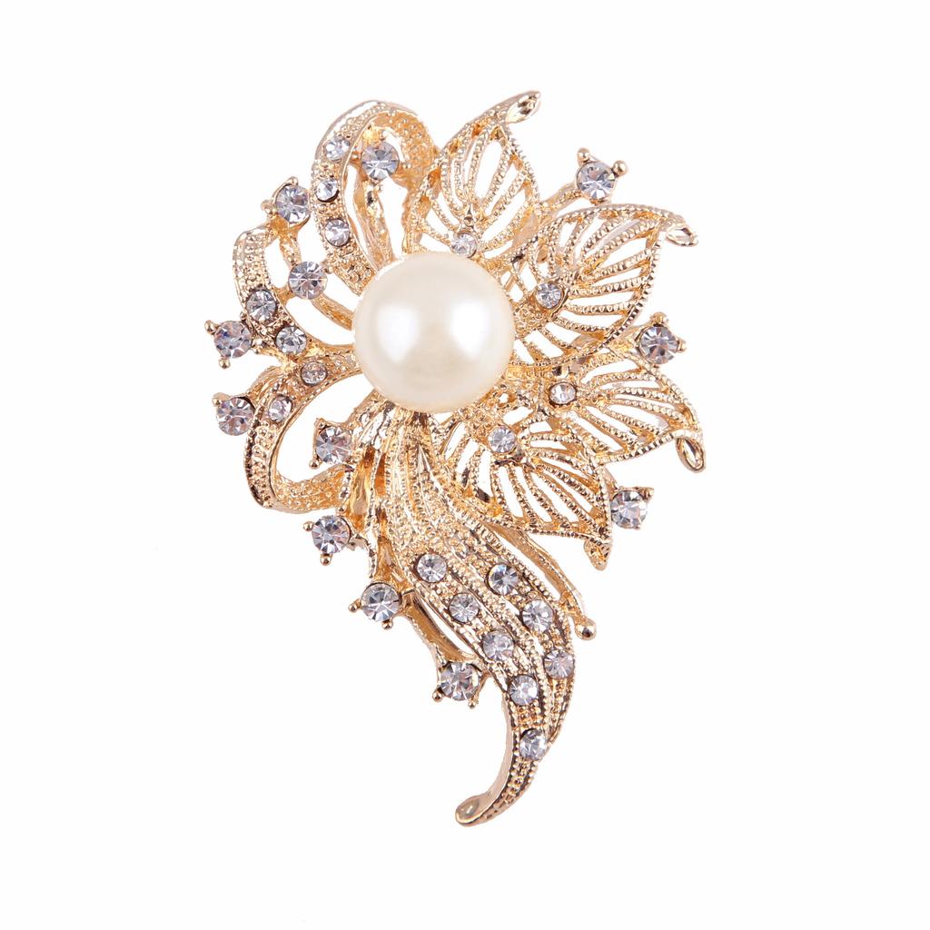 Large Pearl Flower Wreath Brooch Fashion Corsage Women's Jewelry Long-lasting Color Exquisite BFF Gift Accessory