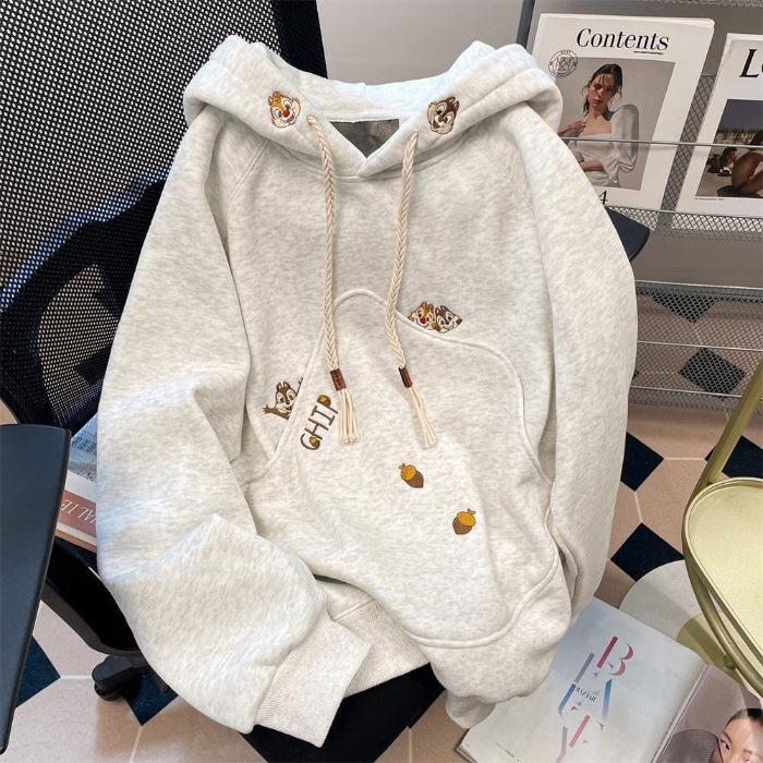 Design sense niche squirrel embroidered hooded sweater women's autumn and winter versatile plush thickened top tide #2244 plush
