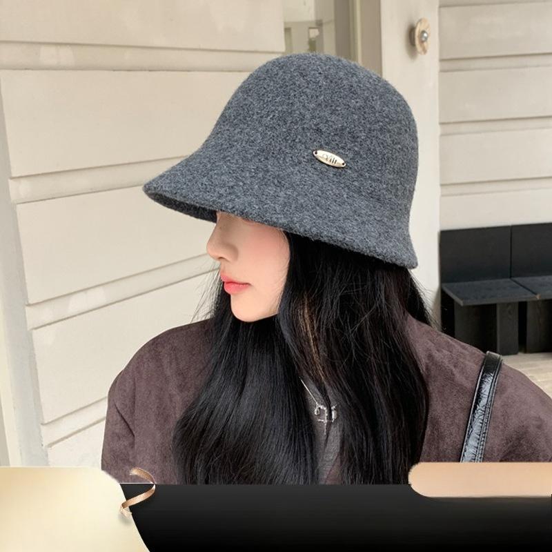 1Pc Autumn and Winter New Basin Hat Wool Blended Bucket Hat Women Show Small Face Versatile Fashion Irregular Wide Brim Warm Hat