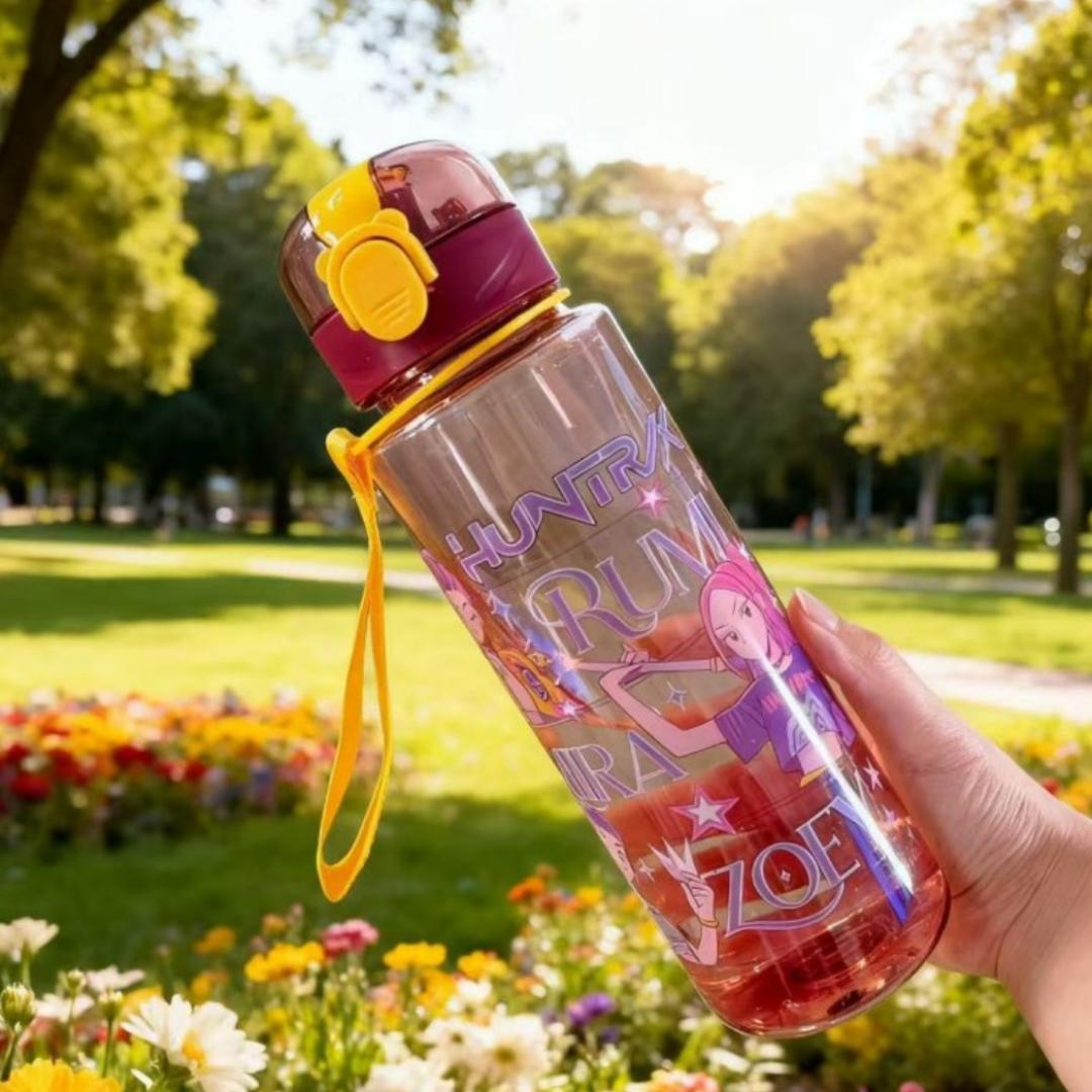 Cartoon Pretty Girl Pattern Water Bottle,700ML,Trendy and Stylish, With Portable Lanyard For Easy Carrying. Durable, Lightweight 700ML красный