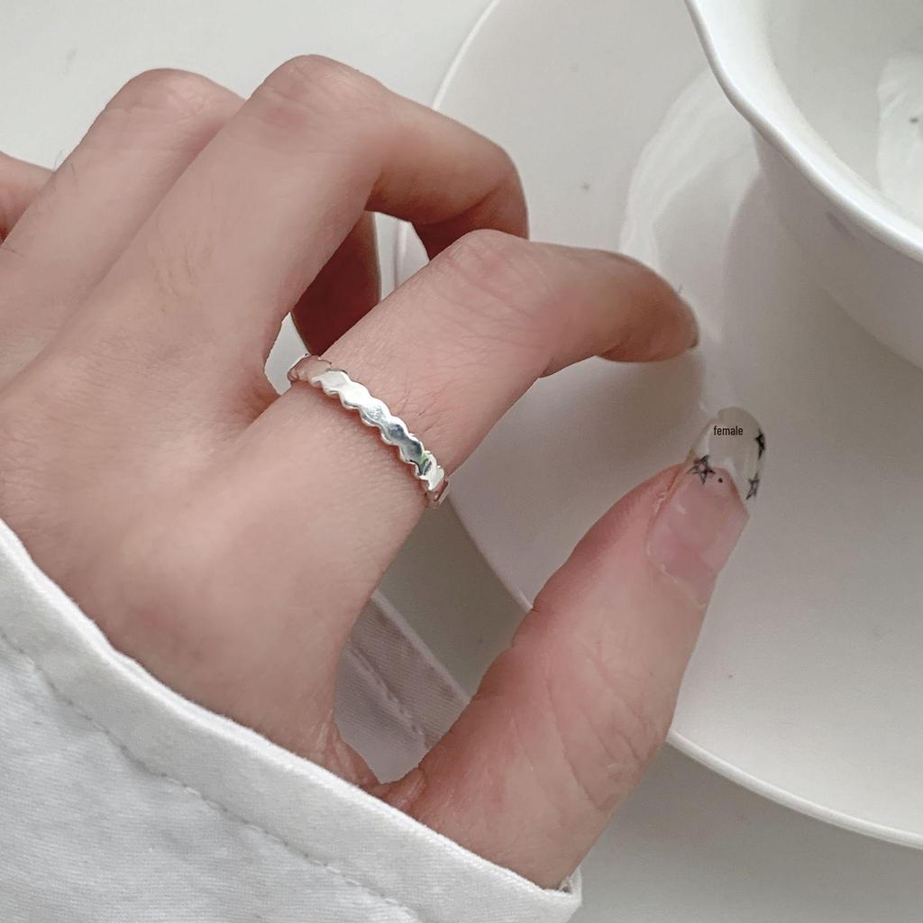 Geometrischer minimalistischer offener Ring für Frauen