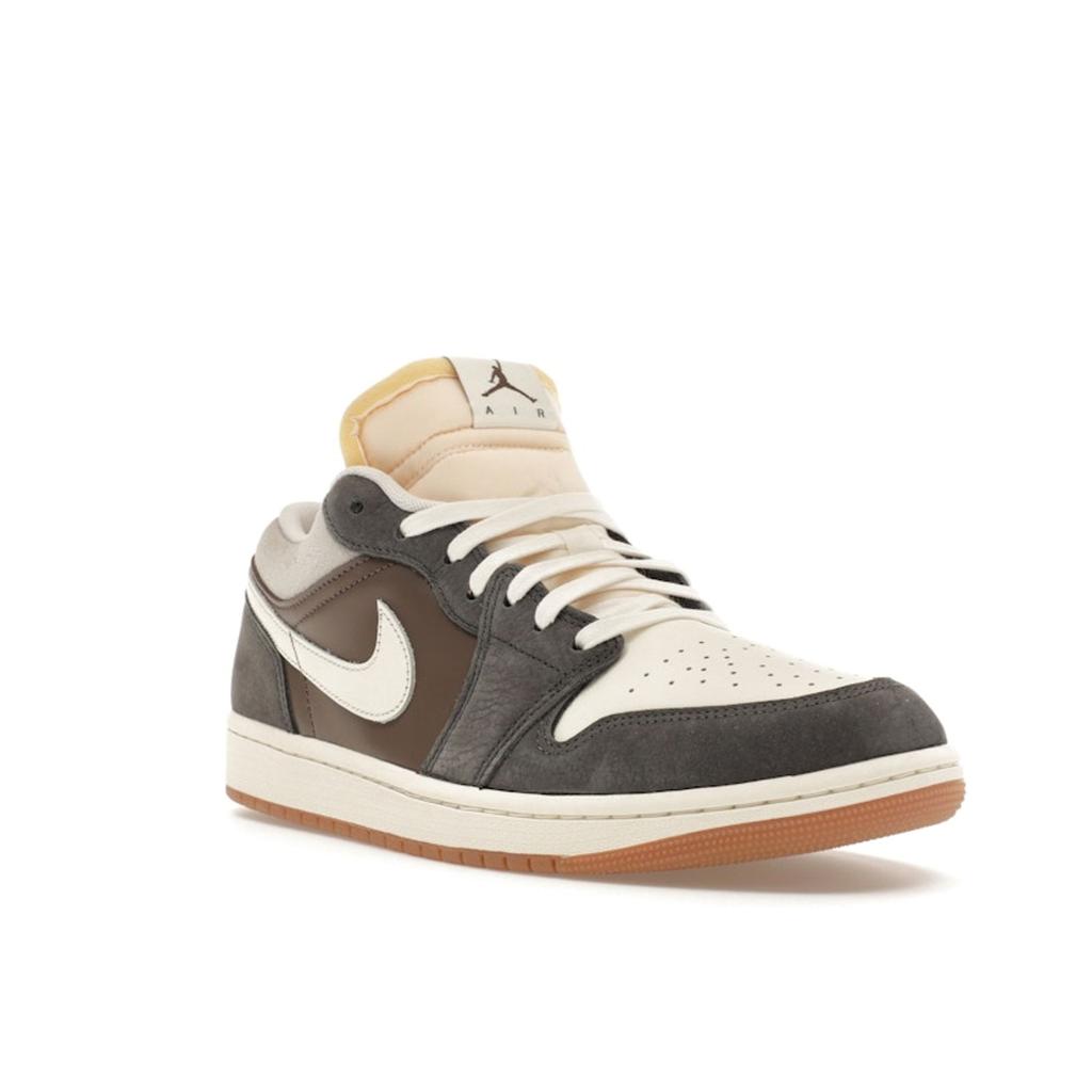 Air Jordan 1 Low SNKRS Day Korea 2023 Unisexové tenisky Bílá FD0399-004