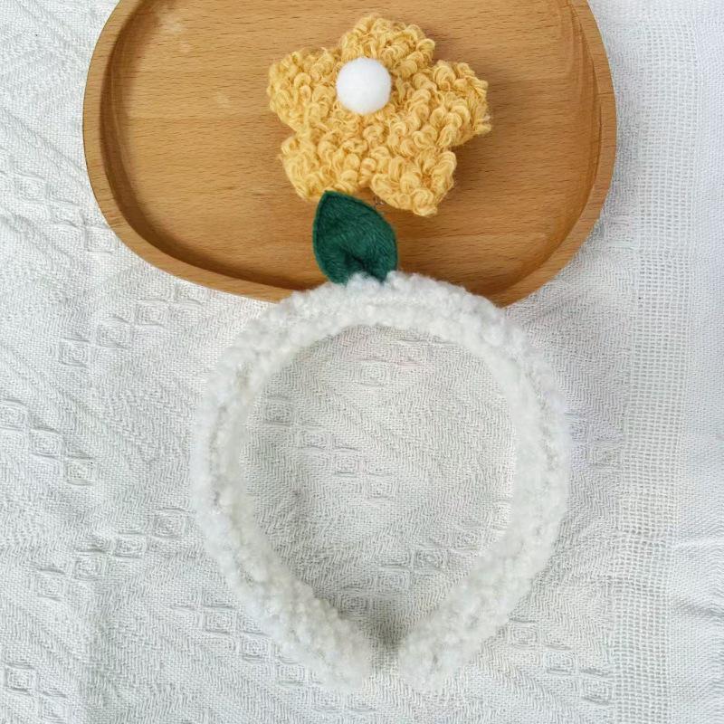 Cartoon Plush Headband: Cute Hair Accessory for Women & Kids, Perfect for Face Washing