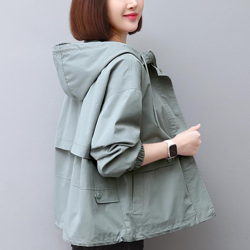 Damkort Huvförsedd Kofta Jacka - Vår/Höst 2024 Kollektion: Modernt & Mångsidigt för Medelålders Mammor