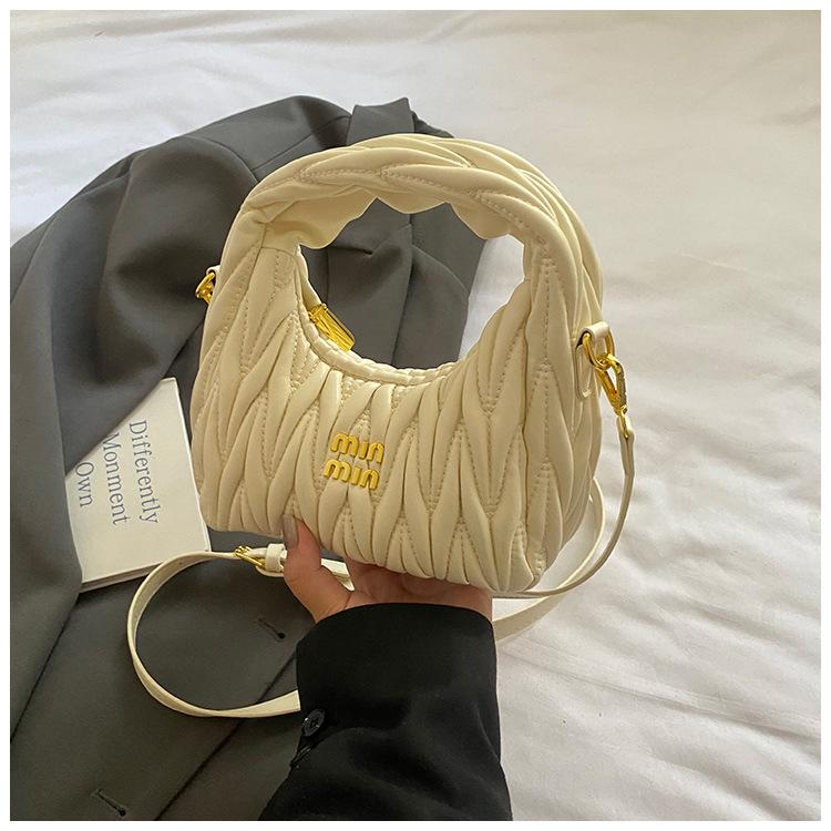 

2025 new fashion diamond hand carry cloud bag niche design messenger bag foreign style casual handbag dumpling bag