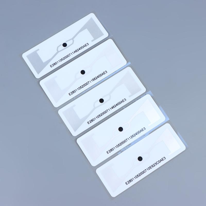 Ετικέτα RFID Uhf Αυτοκόλλητο Παρμπρίζ Οχήματος Epc 6C 860-960Mhz Αδιάβροχο Αντιηλιακό Ανθεκτικό στο Σκίσιμο Αυτοκόλλητο Παθητική Εκτυπώσιμη Ετικέτα RFID