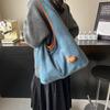 Personalized fashion trend large-capacity tote bag autumn and winter new bag 2025 casual women's texture shoulder bag