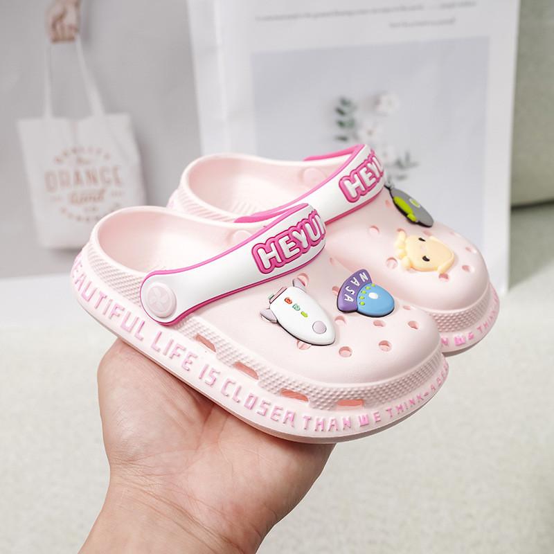 Stylish Cartoon Kids Hole Shoes Breathable Summer Sandals For Boys And Girls Comfortable Eva Design