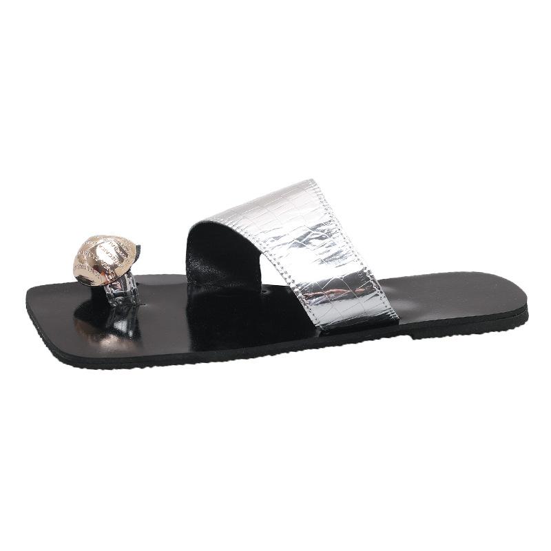 Fashion Women Slippers Summer New Beach Cool Slipper Original Designer Slippers for Women Flip-flops Retro Metal Buckle Pinch Toe Slides