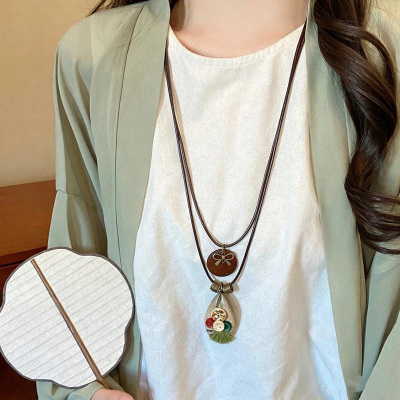 Handmade Boho Leather Cord Necklace Adjustable Vintage Button Tassel Pendant Ethnic Neck Jewelry for Women Party