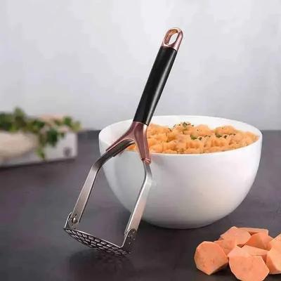 Utensili per frutta e verdura – Schiacciapatate e passaverdure