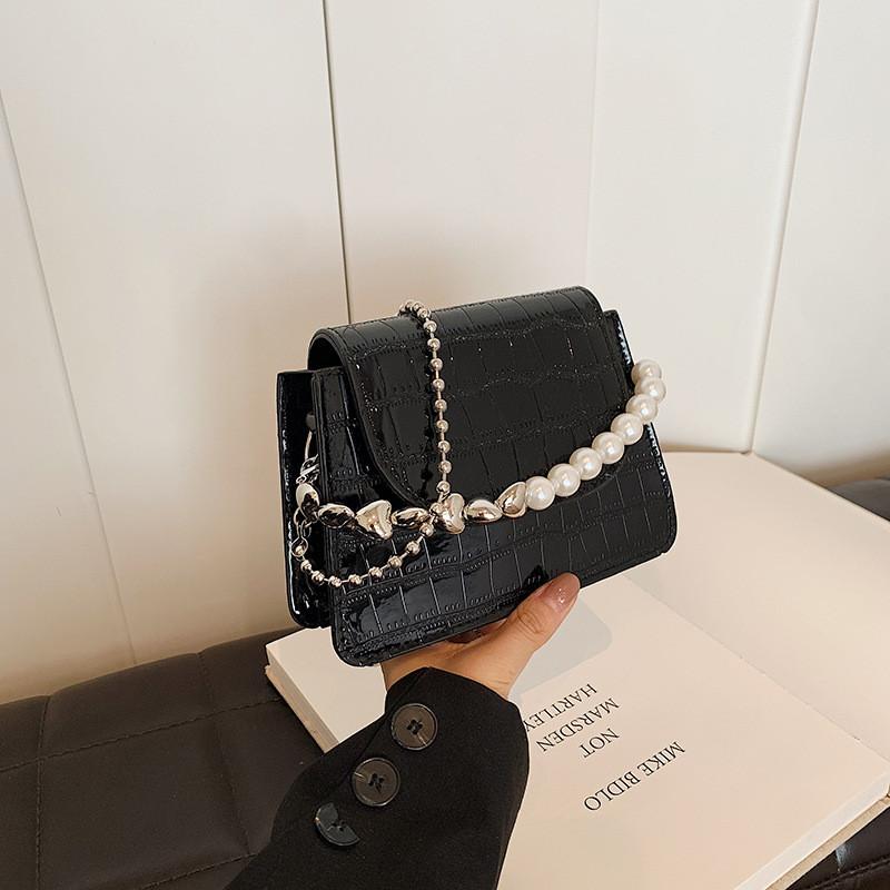 

Stylish Casual Small Square Bag For Women In Black White Pink Gold Blue Silver Colors чёрный