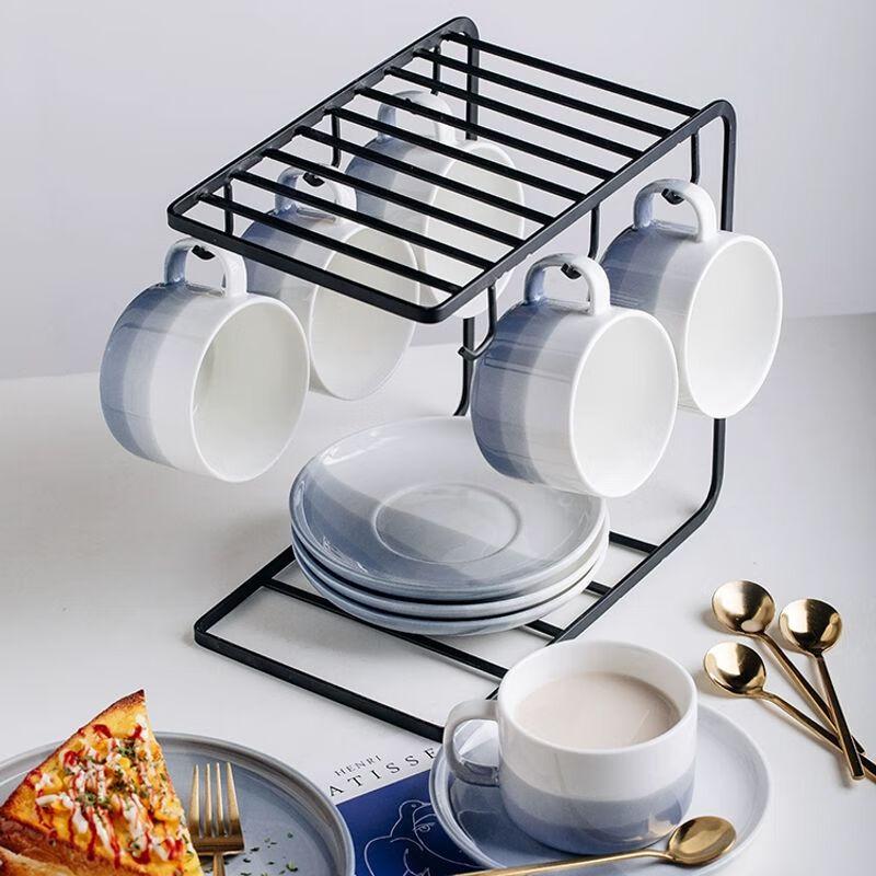 Nordisches Keramik-Kaffeetassen- und Untertassenset