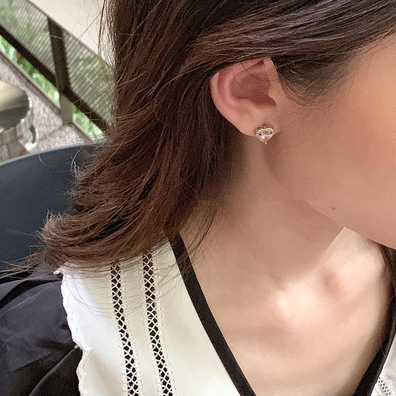 High-End French Zircon Love Stud Earrings Niche Design Super Flash Diamond Sweet Earrings Women