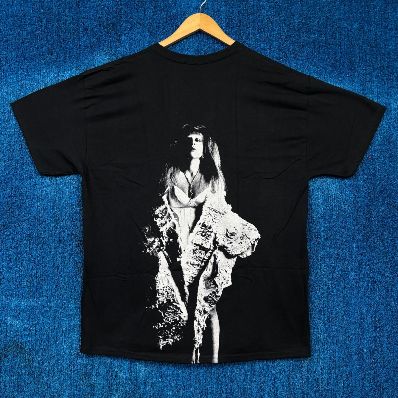 Lady Gaga “Mayhem” Graphic T-Shirt Size Extra Large Unisex T-Shirt XL