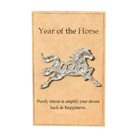 

1/2 шт. 2026 Кінська Кишенькова Обіймашка з Карткою Приносить Удачу Багатство Рік Коня Кишеньковий Талісман Декорація Подарунки на Щасливий Новий Рік 1pc білий