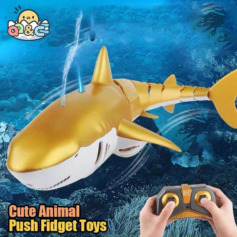 RC Shark 2.4G Simulation Remote Control Animals with Lights Submarine Robots Fish Electric Toys for Boy Upgrade Spray WaterToy