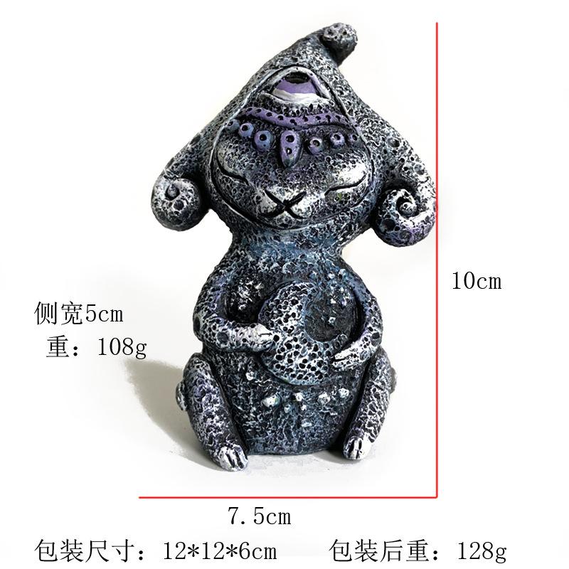 New Creatures Fantasy World Resin Statue Home Decor Handmake Three-Eyed Alien Garden Ornaments Decoration Figurine Artifact Gift