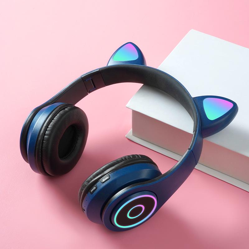 Cat Ear Luminous Wireless Bluetooth Headset B39A