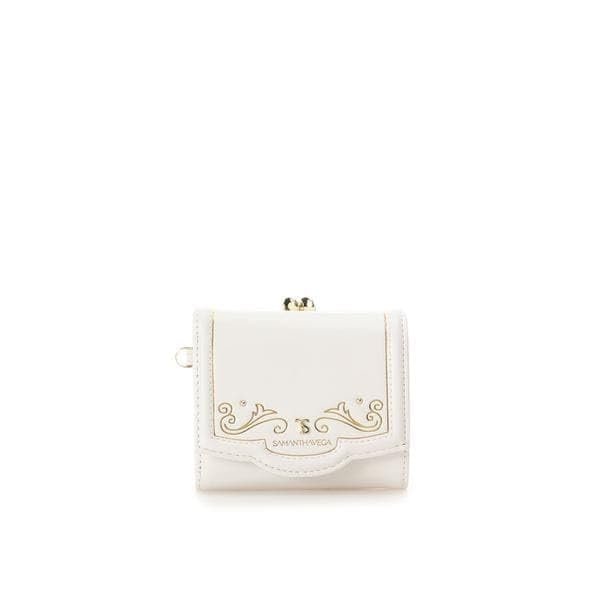 Samantha Vega Vintage Smooth White Bi-fold Wallet,