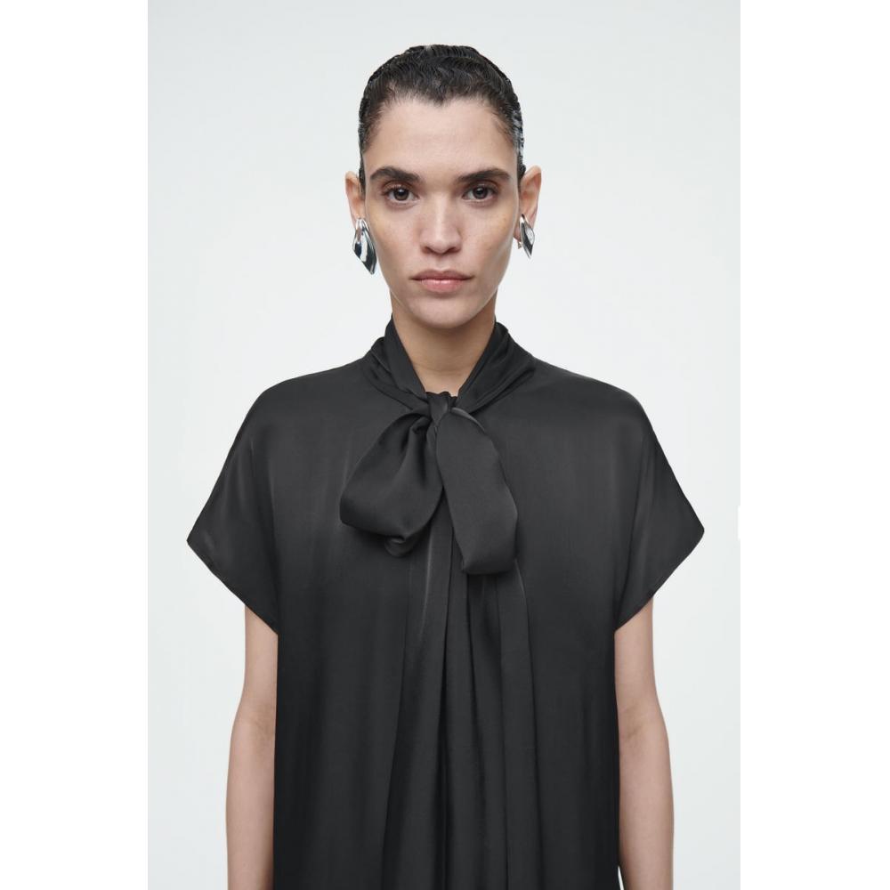 COS Japan Bow Detail Asymmetric Midi Dress buy the best products in the Ayzeze online store COS Japan Bow Detail Asymmetric Midi Dress buy the best products in the Ayzeze online store
