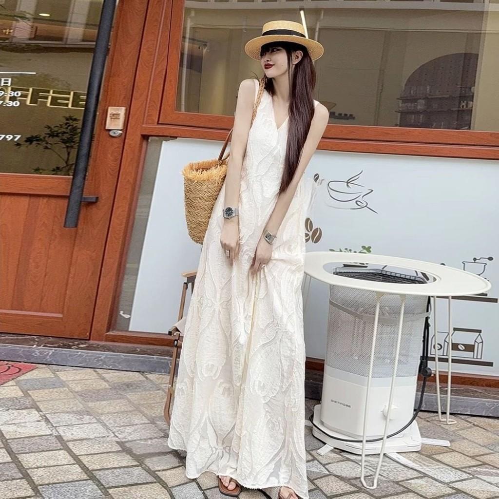 Summer Long Embroidered Knit Dress With Vneck For Plus Size Women