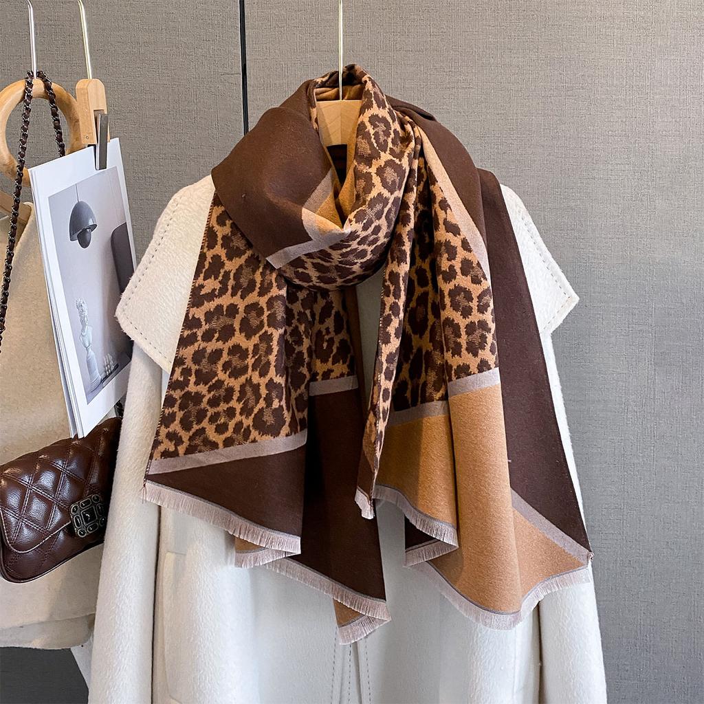 Autumn Winter Fashion Leopard Print Scarf For Women Thickened Warm Multi-Functional Versatile Decorative Shawl Soft Bufanda