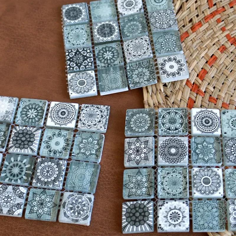 Sortierte Farben Böhmische Glitzer Glasmosaikfliesen für DIY Bastelbedarf blau grün Großhandel Massenhobby arte