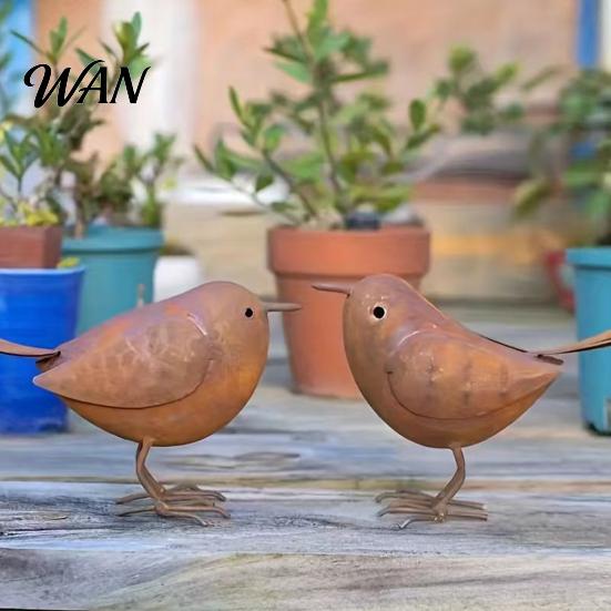 Decorative Bird Statue 2 Pcs Rusty Metal Figurine Farmhouse Vintage Garden Indoor Outdoor Decor Cute Small Sculpture for Home Patio Yard Lawn Handmade
