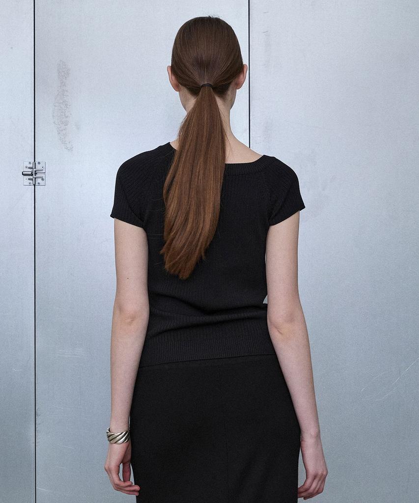 Diito One-Shoulder Short Sleeve Knit Pullover [Black]