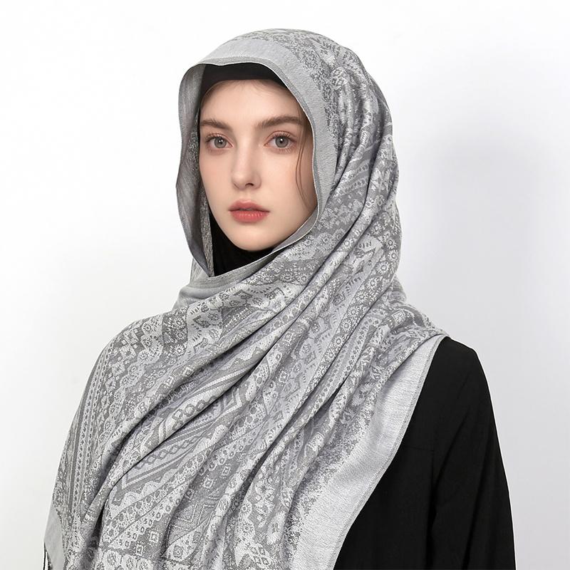 New Fashion Bohemian Paisley Designer Thick Ethnic Style Jacquard Scarf Women Muslim Hijab Tassel Shawl Wrap Pashmina