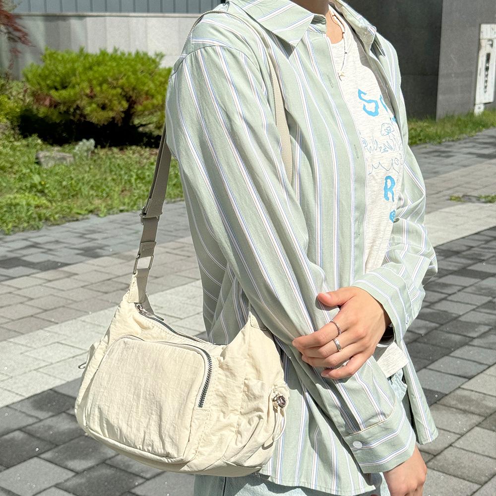 GNB TRD_804 Nylon Crispy Crossbody Bag