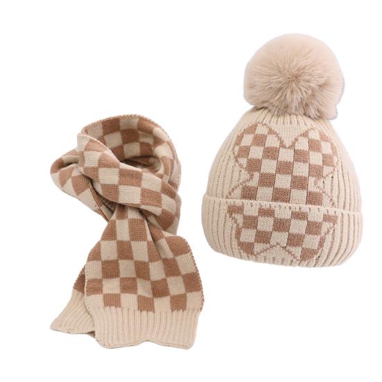 2Pcs/Set Children Hat Scarf Set Plush Ball Decor Thickened Velvet Lining Windproof Kids Winter Hat Scarf Set