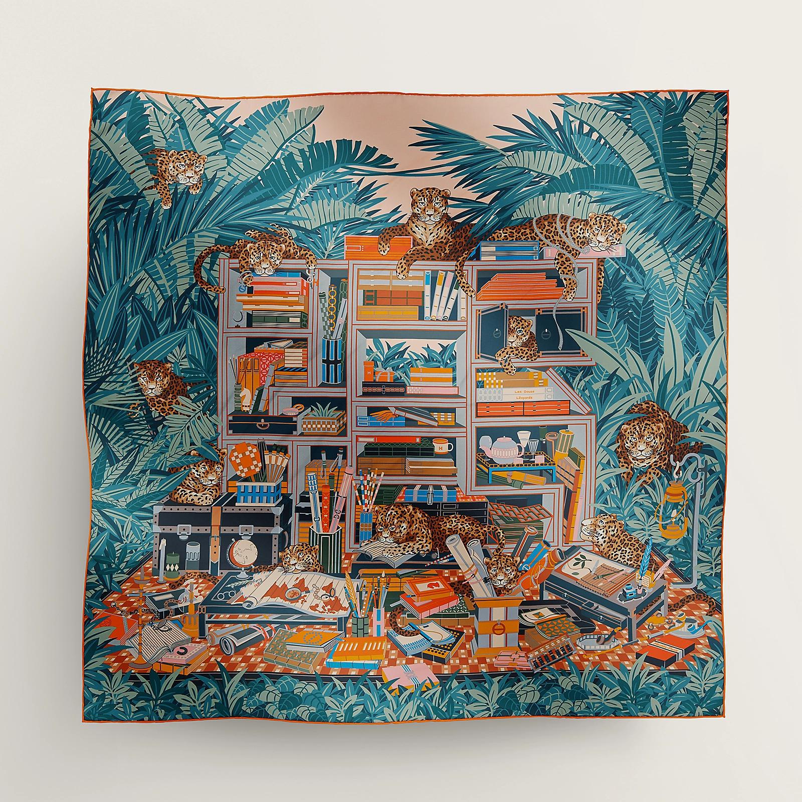 

Роскошный женский двухсторонний шелковый шарф из тутового шелка с леопардовым принтом - Подарочная коробка в комплекте