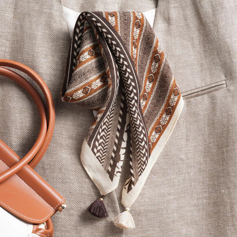 Retro literary and artistic lace cotton and linen small square scarf silk scarf women's spring, autumn and winter small scarf spring and autumn velvet