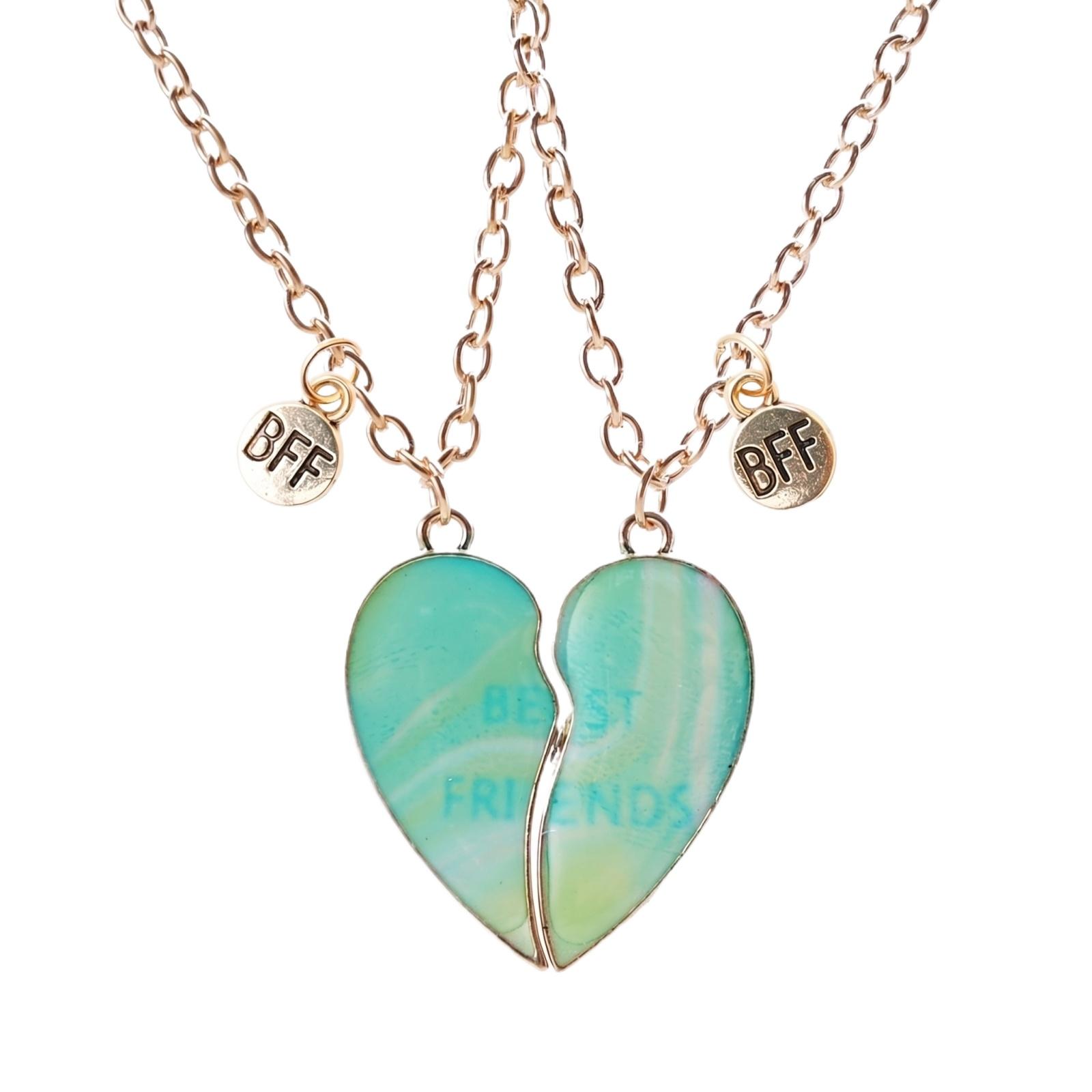 

Heartbreak Alloy Heart-Shaped Magnetic Attracting Necklace One Size золотой