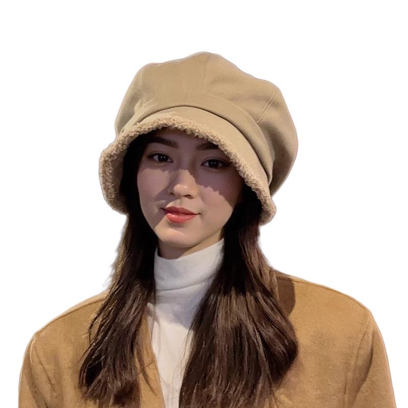 Women's Fleece-Lined Lamb Wool Beret: Warm Autumn/Winter Bucket Hat for Skiing & Outdoor Play