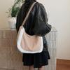Plush retro small bag women's autumn and winter versatile 2025 new fashion shoulder messenger bag this year popular bucket bag
