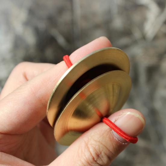 Finger Cymbals for Kids Handheld Copper Crash Cymbal Mini Belly Dance Hand Cymbal Musical Instrument for Activity Events Chorus Presentations