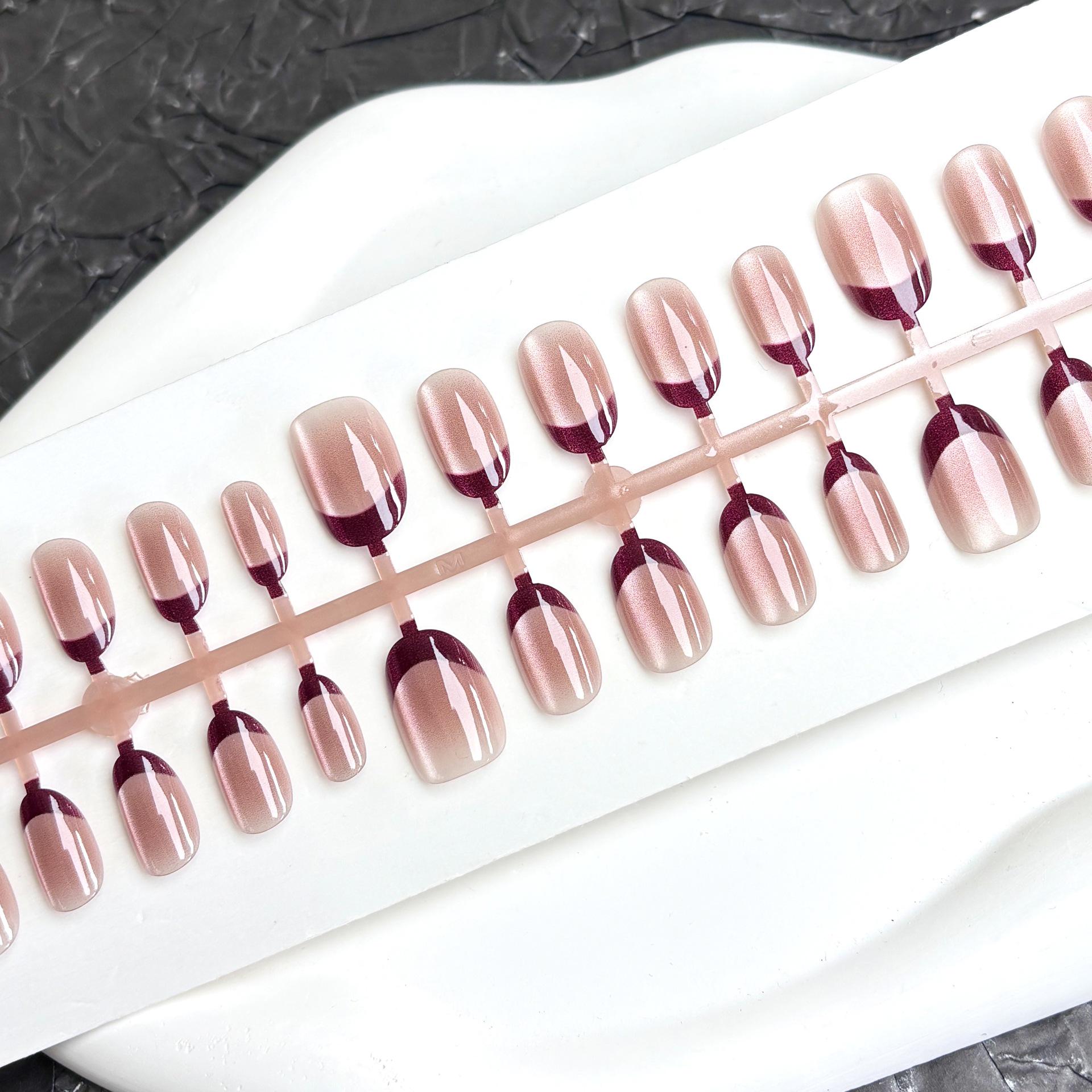 

Французские минималистичные наклейки для ногтей румяна в красных тонах