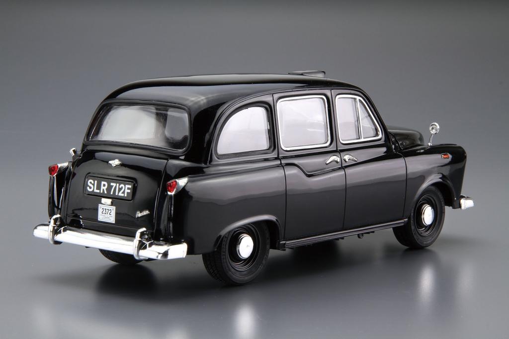 Aoshima Bunka Kyozai The Model Car 68 London Taxi 1968 Plastic Model 1/24 No. FX-4