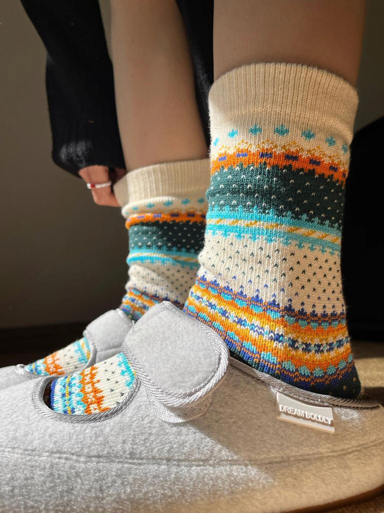 Niche Ethnic Style Cross-Border Thick Thread Kaji Retro Trend Street Medium Tube Cotton Socks