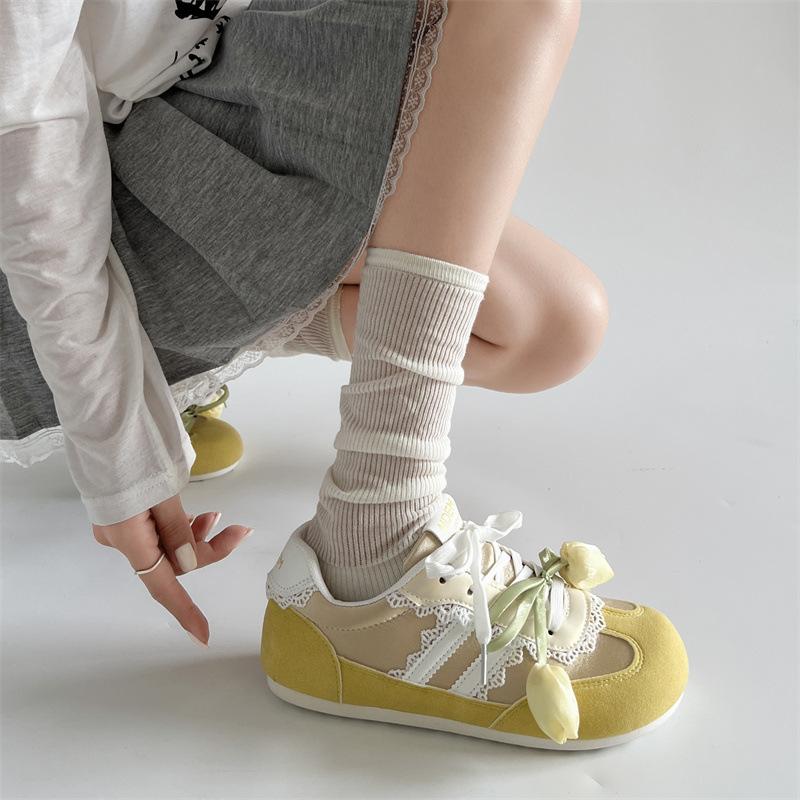 Queen Fan retro flat-bottomed ballet style little white shoes women's shoes 2025 new summer thin styles with skirts Dexun shoes