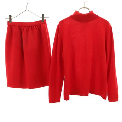 Completo a maglia a maniche lunghe M Gonna rossa Donna Usato
