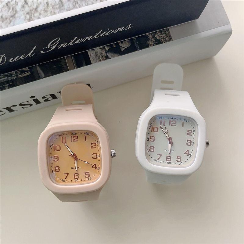 Korean Simple Square Quartz Digital Dial Casual Wrist Watches Rubber Strap Student Couple Watch Waterproof Wristwatch for Men and Women