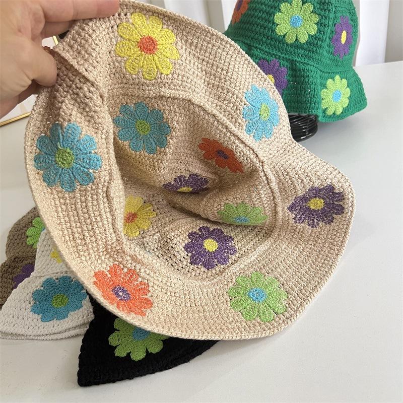 Handmade colored flower wool hat female sweet cute small fresh pot hat versatile face small knitted hat