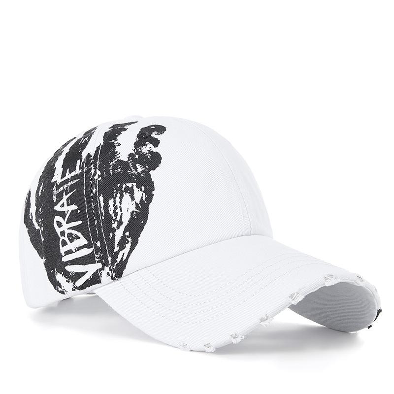 

Весной и летом новая рваная уличная трендовая кепка с граффити для мальчиков и девочек, кепка с утиным язычком, модная универсальная бейсболка для скейтбординга и уличных танцев M（56-58cm） белый
